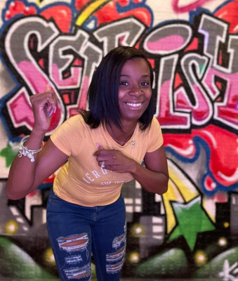 Selfish Selfie Shoppe